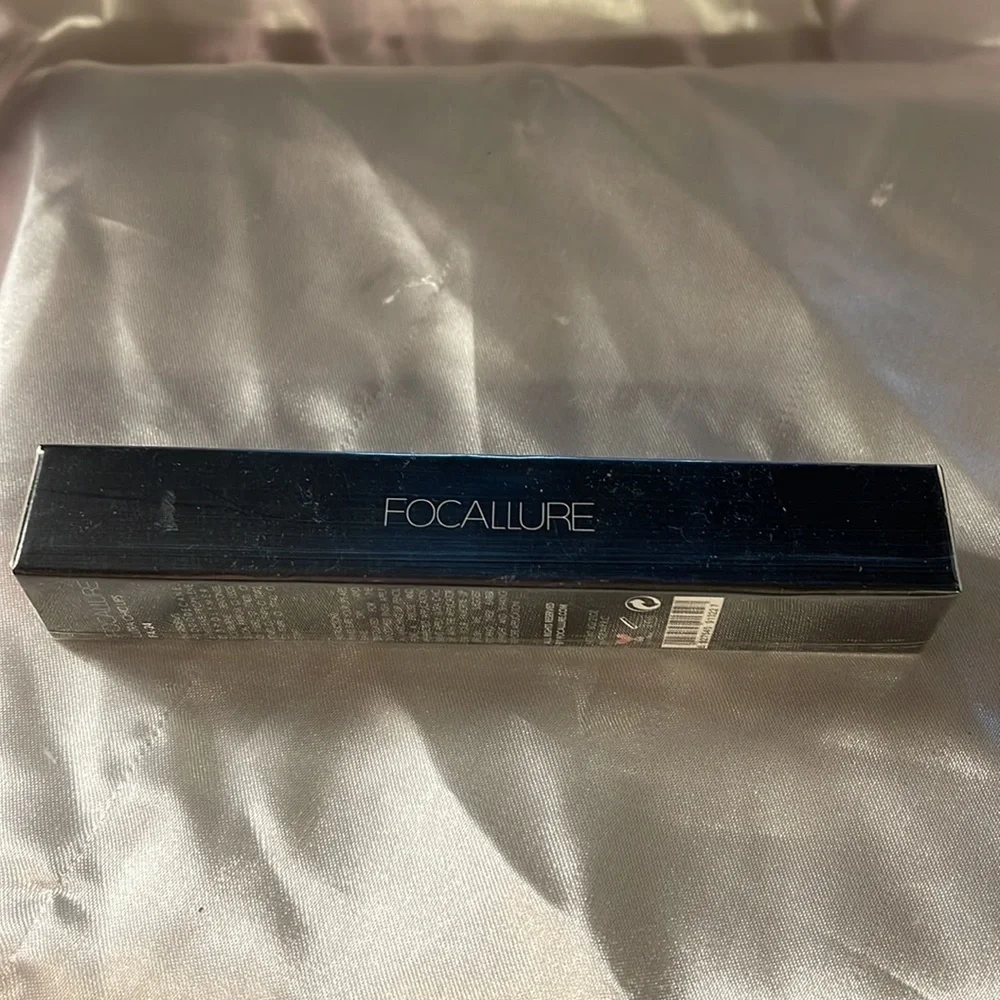 Focallure “lips” #12